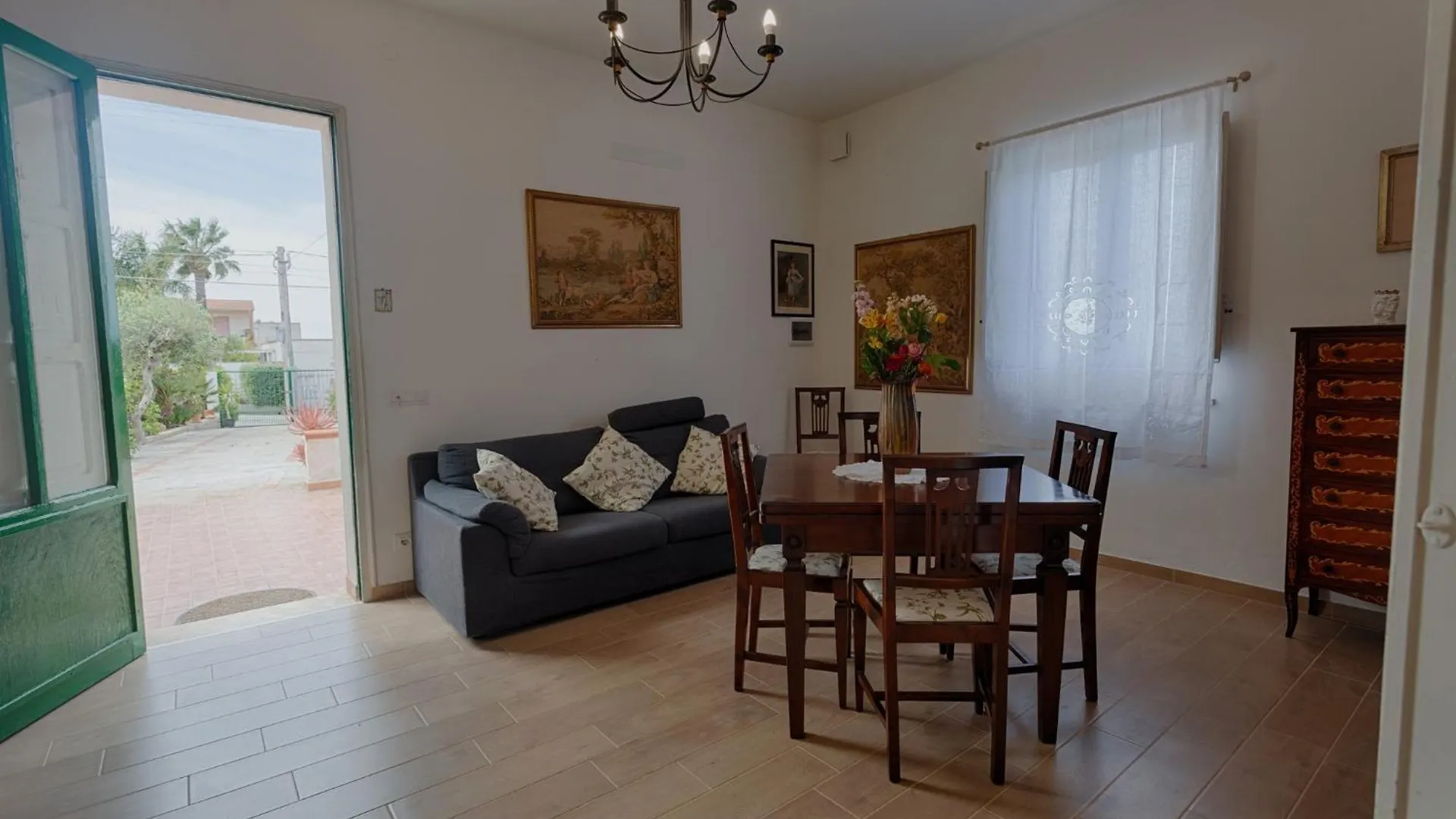 Dreamy Apartment With Veranda, Pool And Parking Rilievo 0*,  Itálie