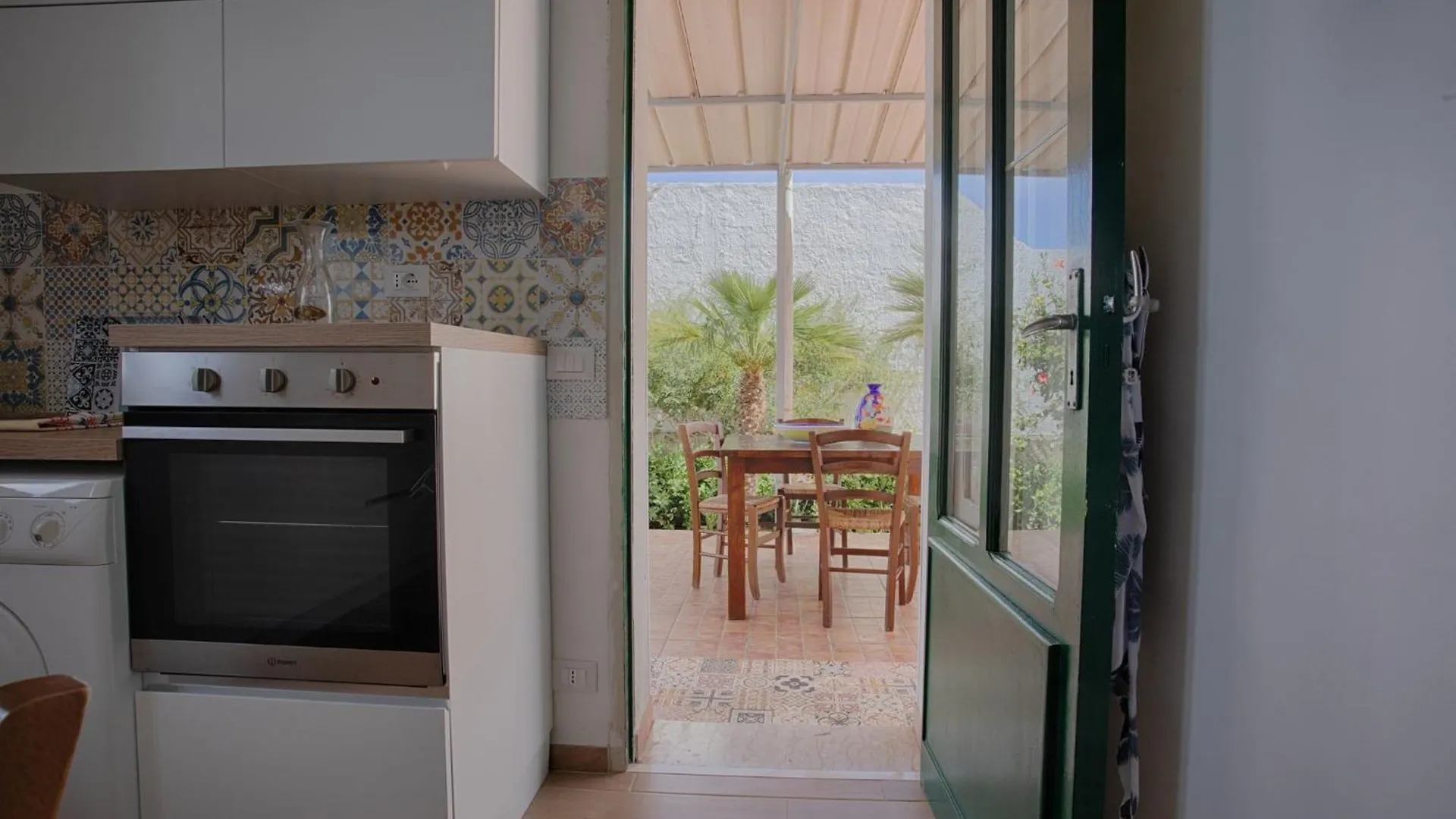 Dreamy Apartment With Veranda, Pool And Parking Rilievo