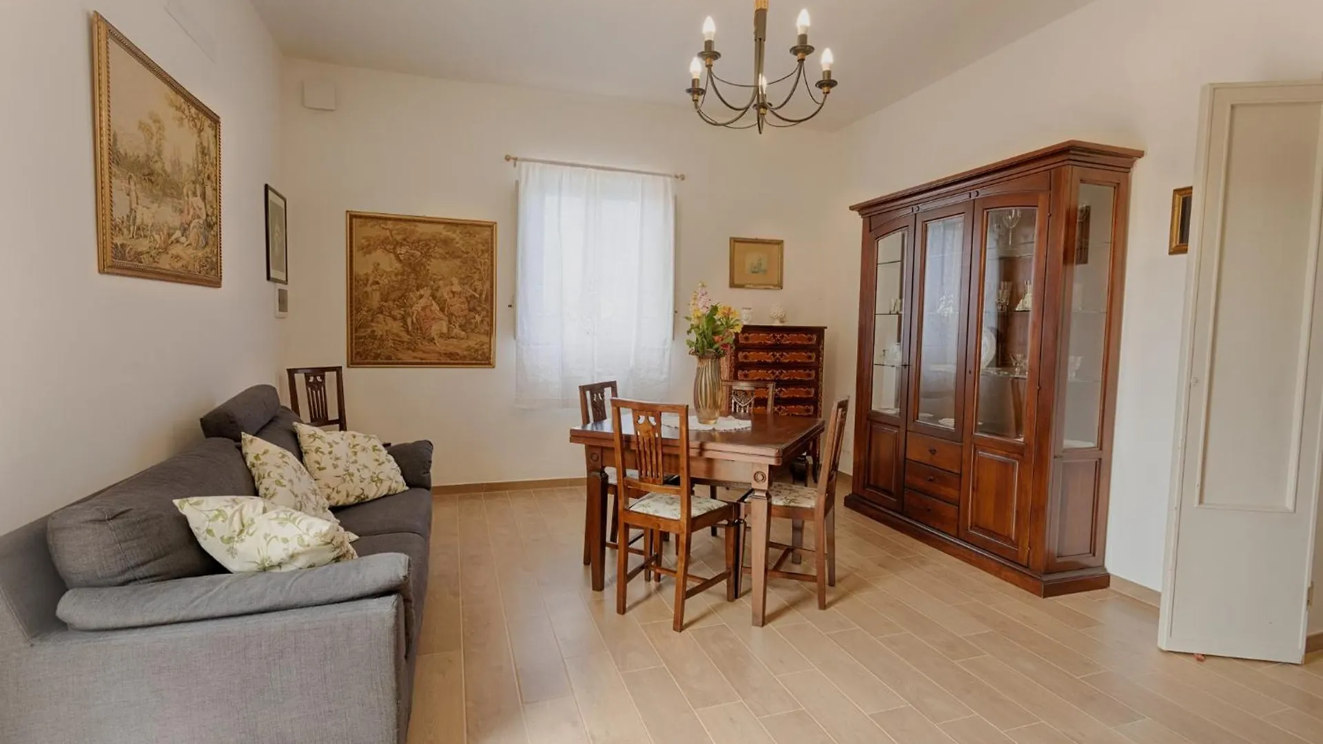 Dreamy Apartment With Veranda, Pool And Parking Rilievo 0*,